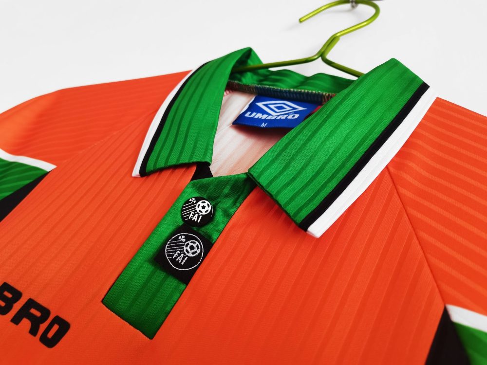 IRELAND 1997 ORANGE AWAY RETRO FOOTBALL SHIRT