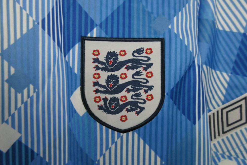 ENGLAND 1990-1992 RETRO BLUE AWAY FOOTBALL SHIRT