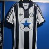 NEWCASTLE UNITED 80/82 HOME RETRO FOOTBALL SHIRT