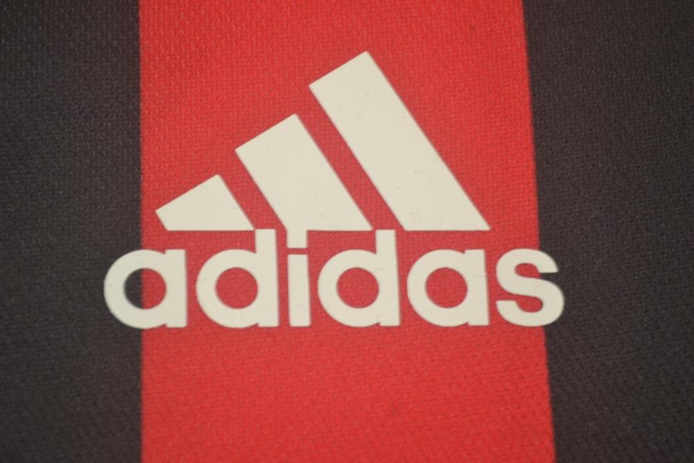 AC MILAN 2002 - 2003 HOME RETRO FOOTBALL SHIRT