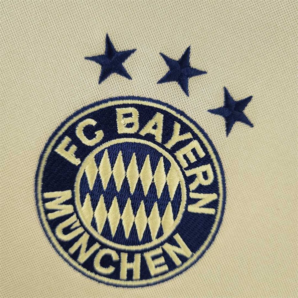 BAYERN MUNICH 2004 AWAY GOLD FOOTBALL SHIRT