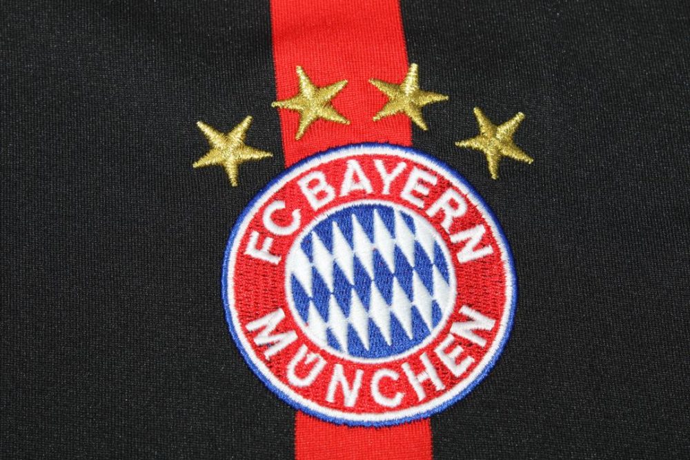 BAYERN MUNICH 2014 AWAY FOOTBALL SHIRT