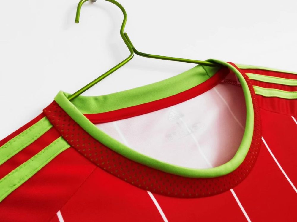 Wales 2015 Retro Home Retro Football Shirt