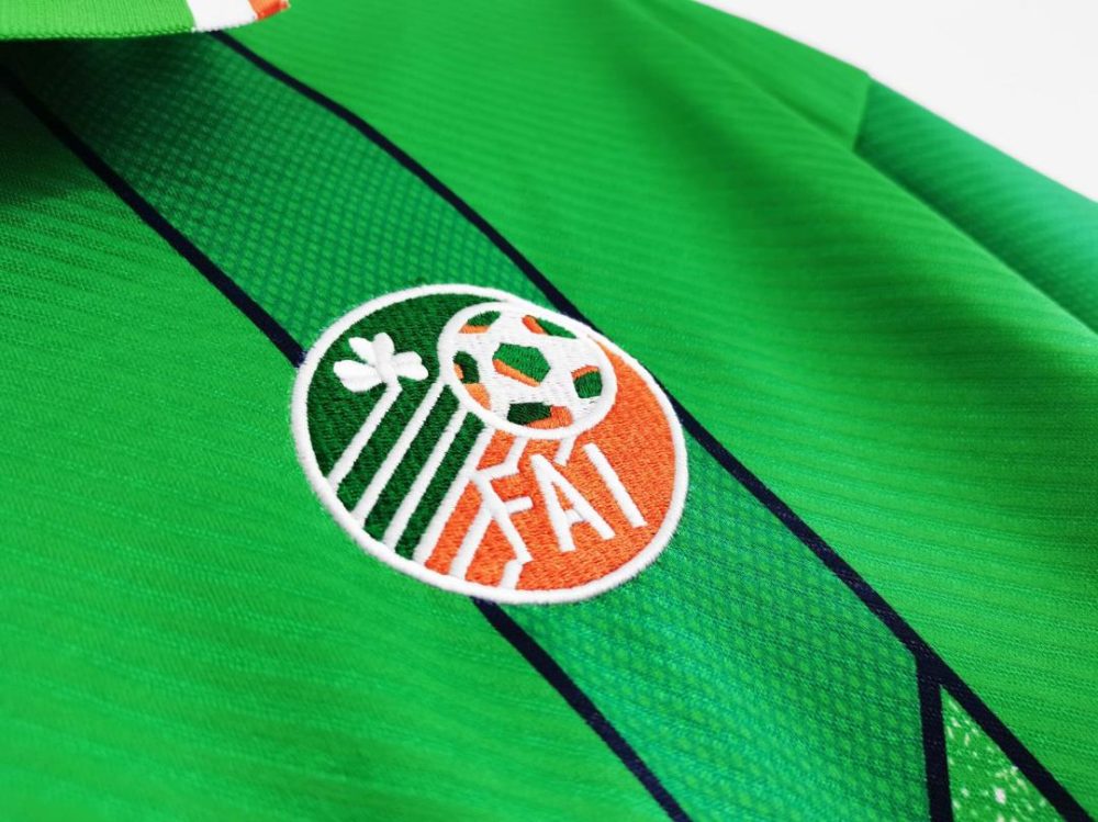 IRELAND 1996 HOME RETRO FOOTBALL SHIRT