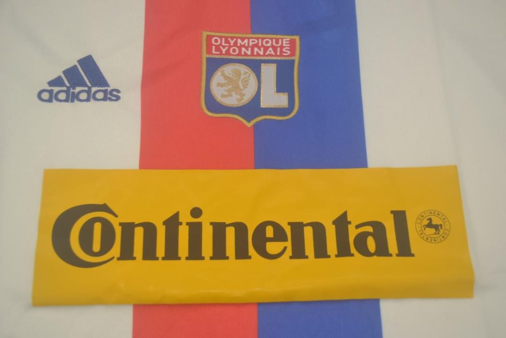LYON 2000-2001 HOME RETRO FOOTBALL SHIRT