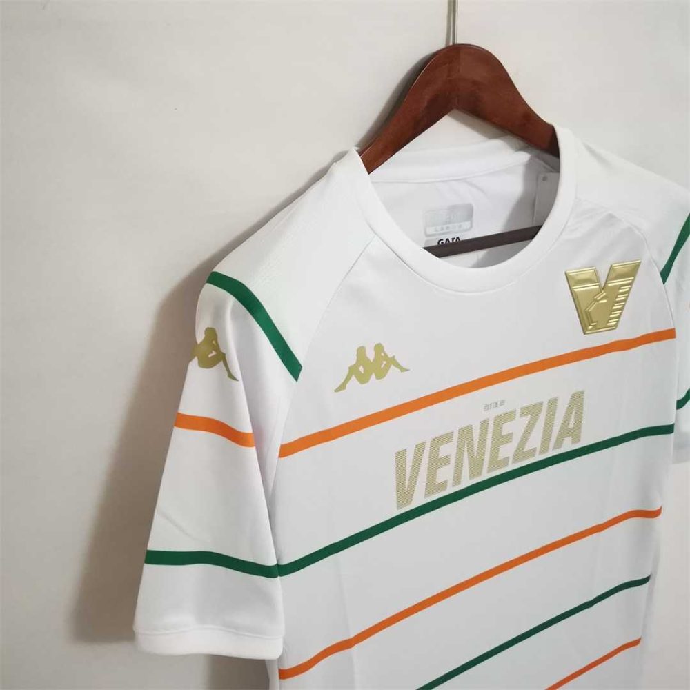 Venezia 2002-2003 Away White Football Shirt
