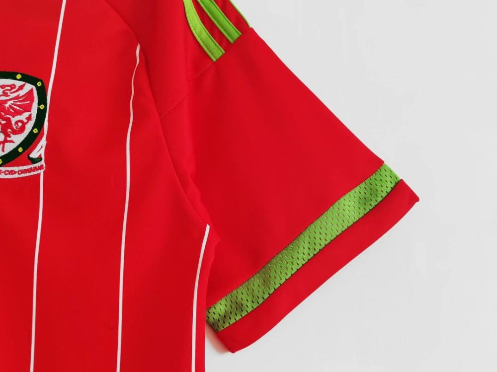 Wales 2015 Retro Home Retro Football Shirt