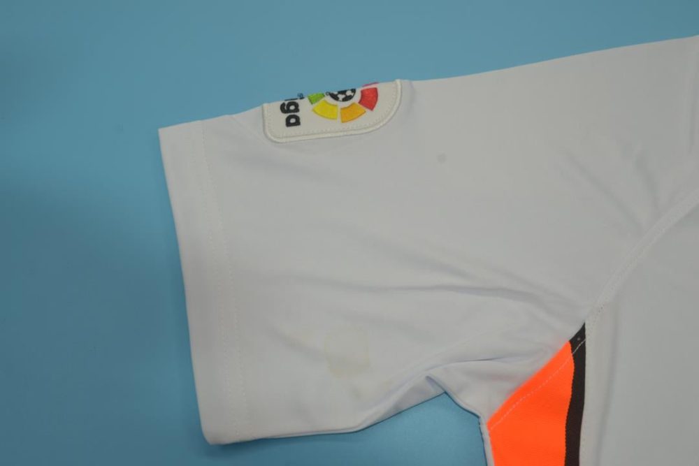 Valencia 2006 Home Retro Football Shirt