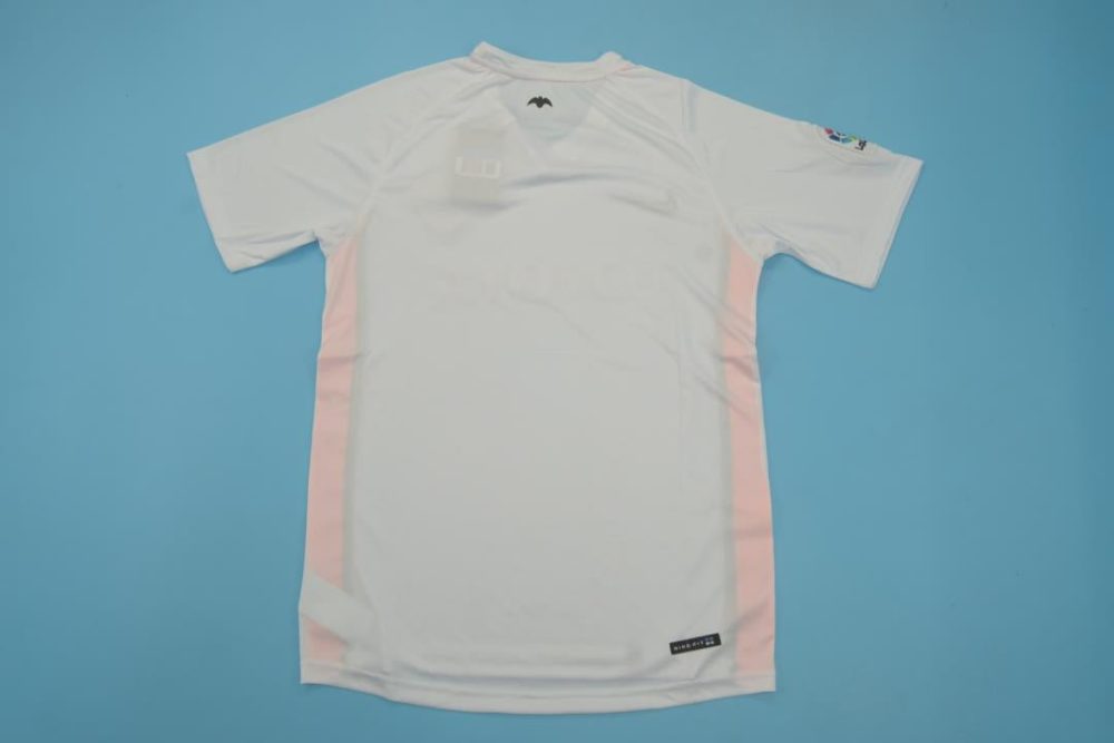 Valencia 2006 Home Retro Football Shirt