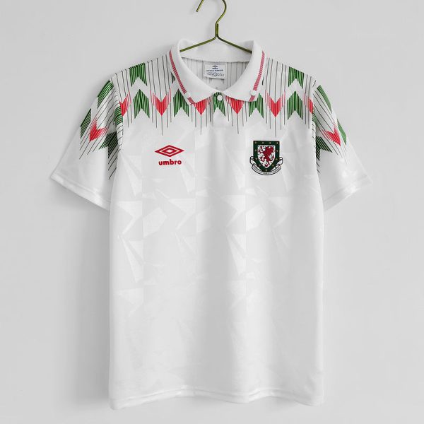 Wales 1990 -1992 Retro White Away Retro Football Shirt