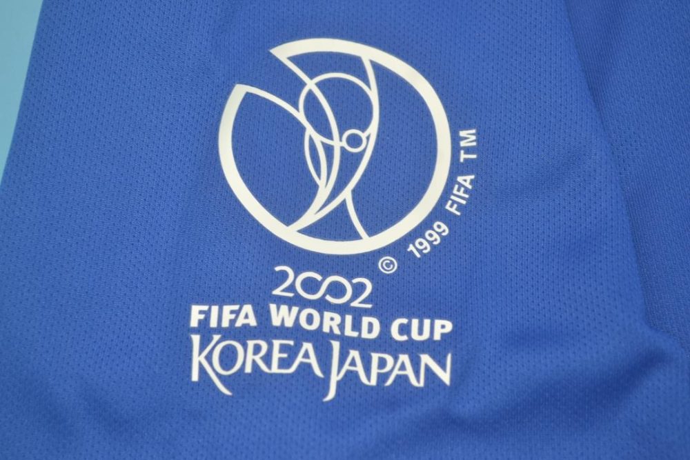 BRAZIL WORLD CUP 2002 AWAY RETRO FOOTBALL SHIRT