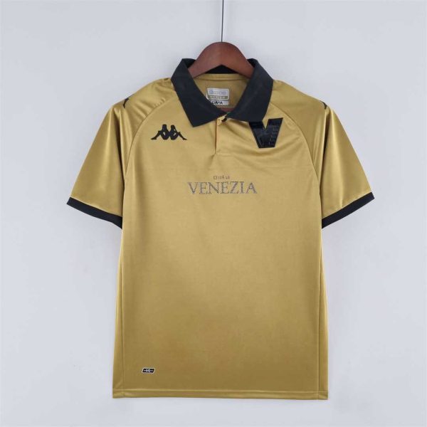 Venezia 2002-2003 Away Gold Football Shirt