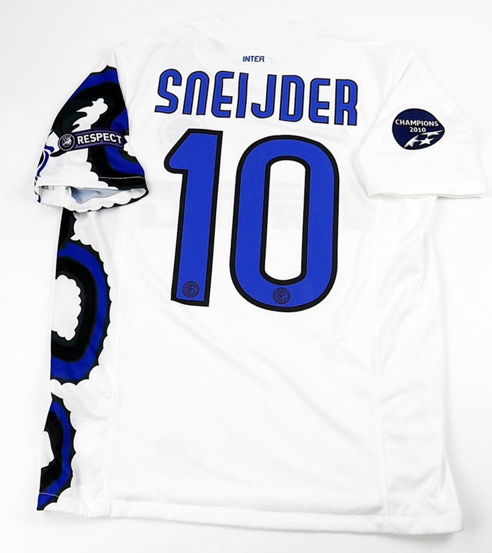 INTER MILAN 2010 AWAY RETRO UCL FINAL FOOTBALL SHIRT