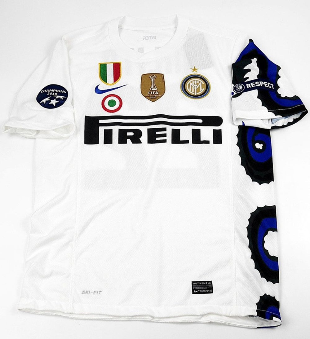 INTER MILAN 2010 AWAY RETRO UCL FINAL FOOTBALL SHIRT