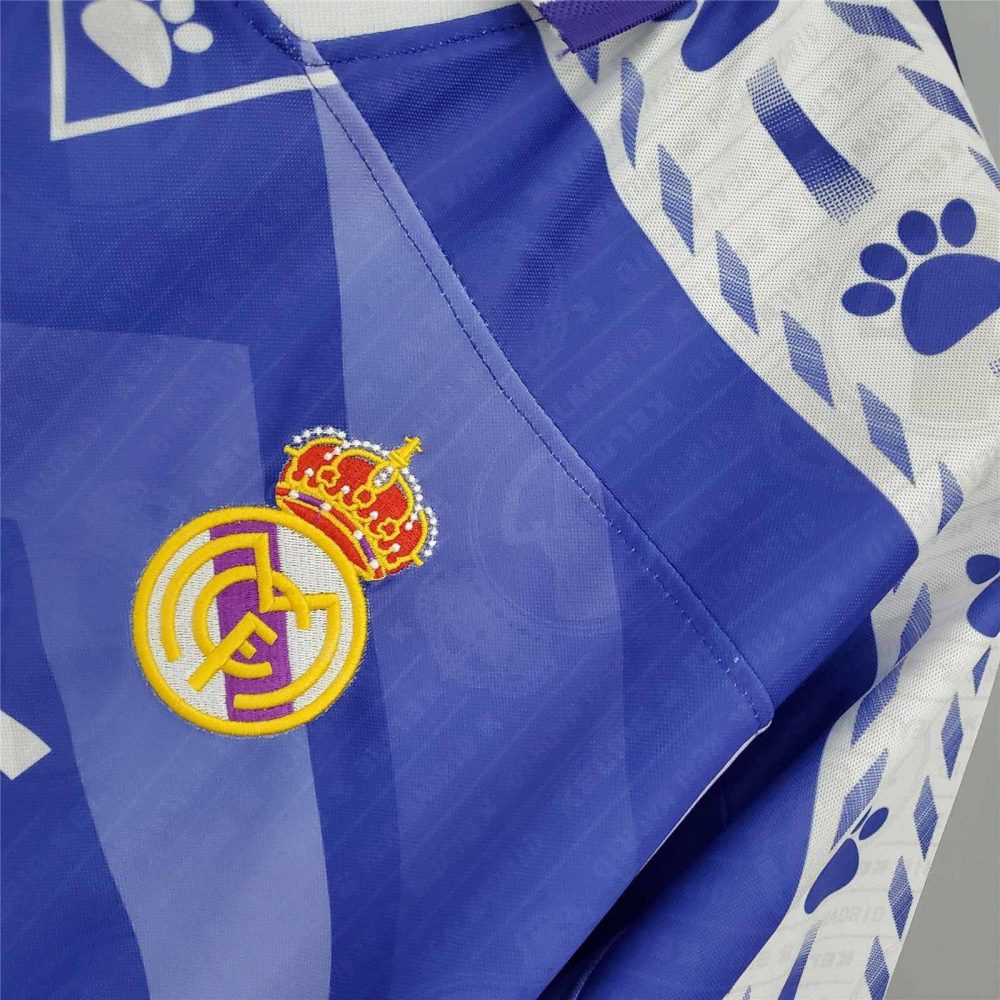 REAL MADRID 1996 AWAY RETRO FOOTBALL SHIRT
