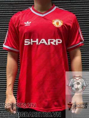 Manchester United Retro Jersey 1983 - Home Shirt