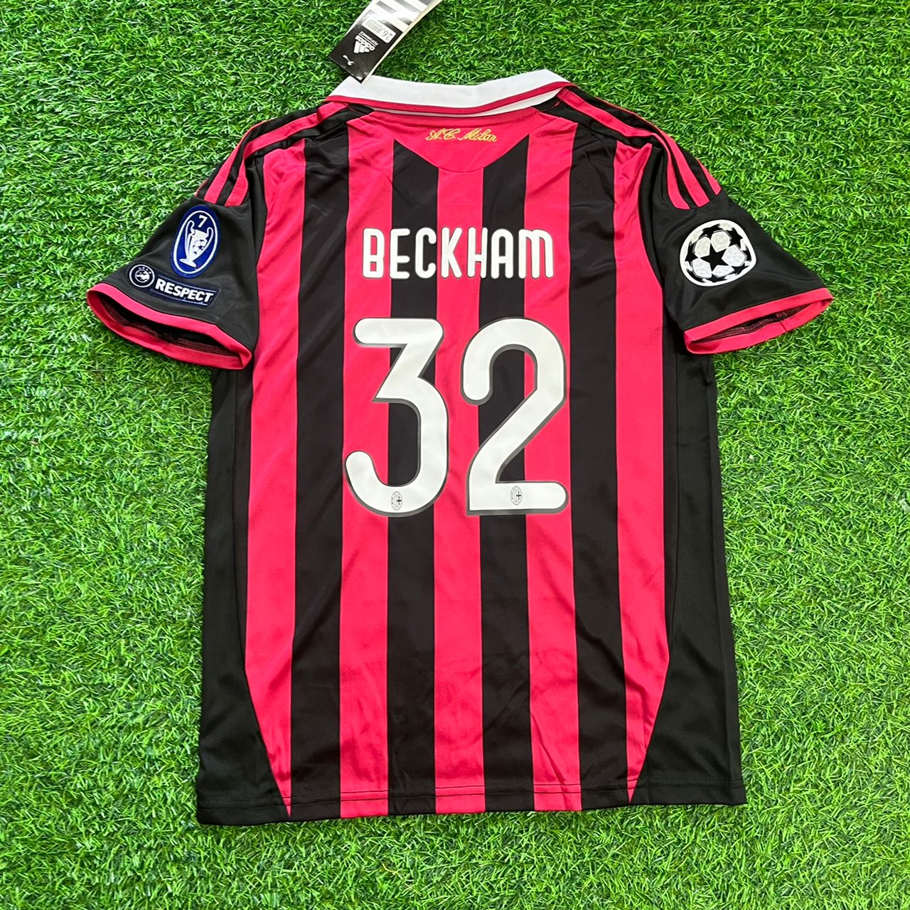 David Beckham 32 - AC Milan 2009-2010 Kit Jersey Trikot Maillot Soccer Shirt