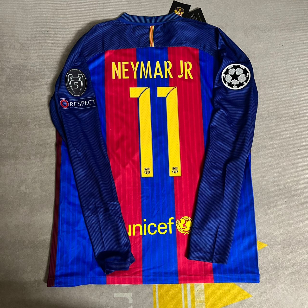 Neymar JR Barcelona 2016 Retro Jersey Soccer Trikot Maillot