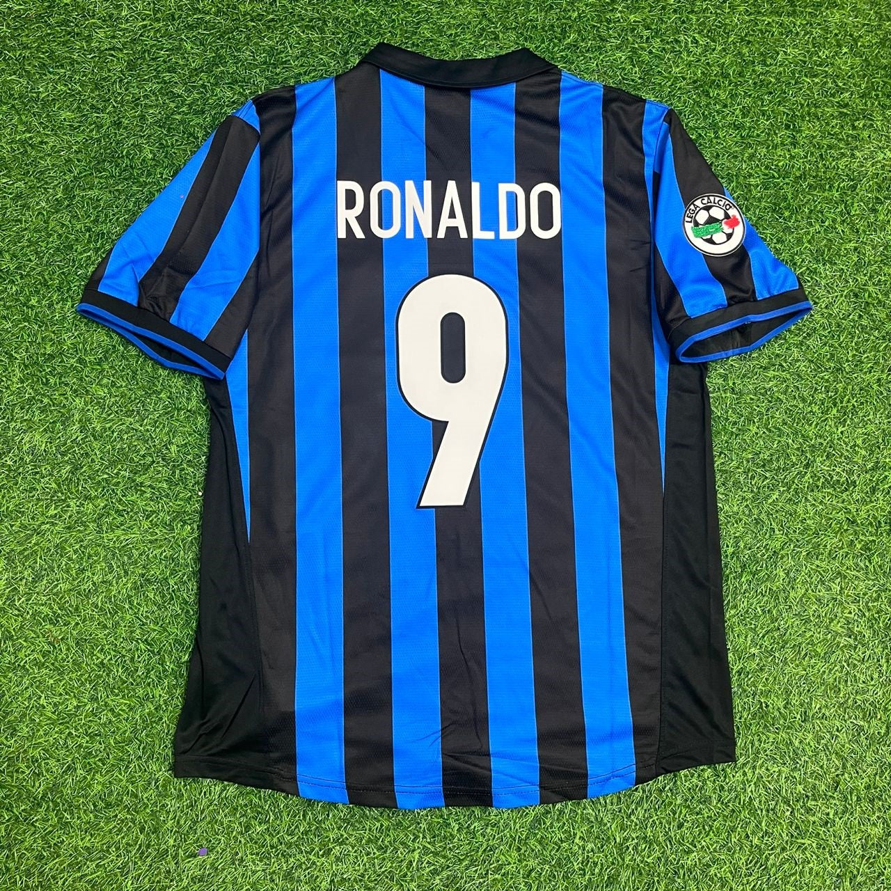 Ronaldo Nazario El Fenomeno R9 - Inter Retro Jersey Trikot Maillot Maglia Soccer Shirt